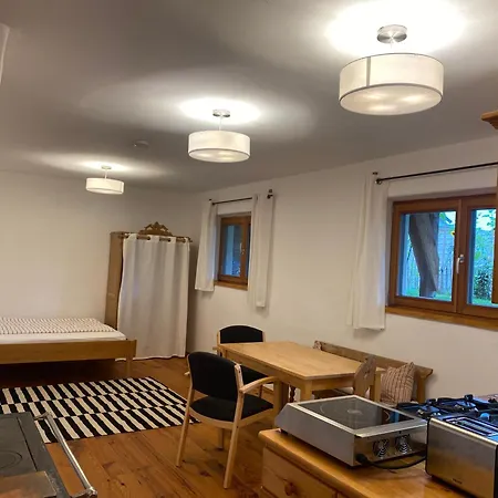 Apartment Tiny Souterrain