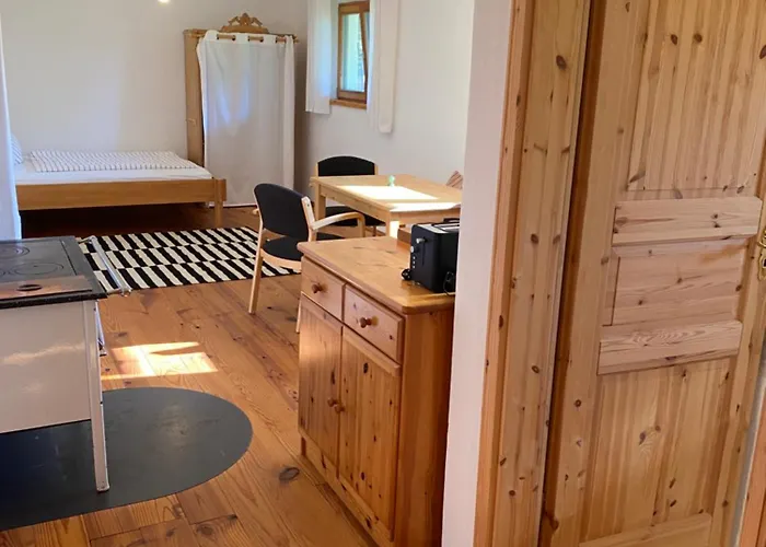 Apartment Tiny Souterrain *